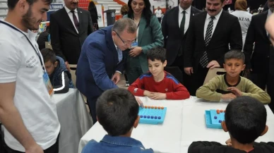 Kars'ta 500 öğrenci zeka oyunları için yarışıyor: Şampiyon kim olacak?