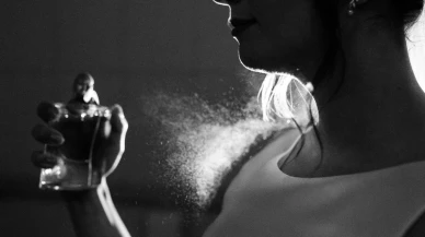 Uzmanlar uyarıyor: Parfüm kullanımı bazı bölgelerde cilt sorunlarına yol açabilir