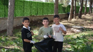 Minik öğrencilerden örnek çevre temizliği: İyilik Haftası'nda farkındalık oluşturuldu