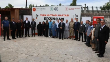 Erzincan'da Türk Mutfağı Haftası'nda yöresel lezzetler tanıtıldı