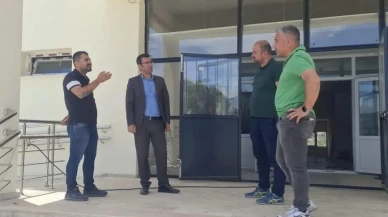 Karacaali İlkokulu yeni eğitim yılına hazırlanıyor