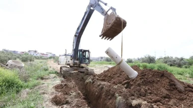 Hatay'da altyapıya 500 metrelik yeni atık su hattı: Mahalle sakinlerinden teşekkür yağmuru
