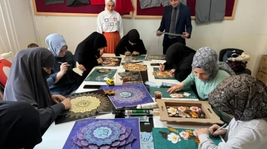 Samsat'ta kadınlar ADEM kurslarıyla hem eğleniyor hem ekonomik gelir elde ediyor