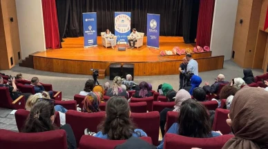 Sakarya Büyükşehir Belediyesi'nde otizm hakkında bilgilendirici söyleşi yapıldı