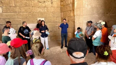 Kaymakam'dan örnek proje: Harran'ı tanıtmak için hafta sonları turizm rehberliği yapıyor