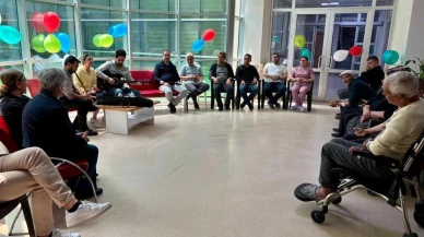 Manisa Demirci Devlet Hastanesi'nde hastalara müzikli moral: Etkinlikler devam edecek mi?