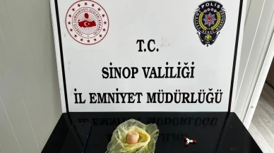 Sinop'ta şüpheli şahıs tutuklandı: 48,91 gram bonzai ve 3 adet sentetik hap ele geçirildi