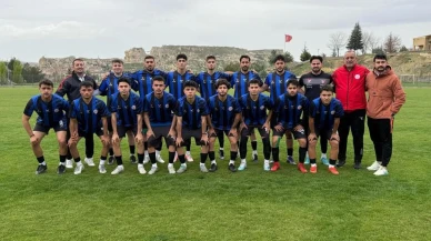 Niğde Gençlik ve Spor İl Müdürlüğü’nden tarih yazan genç futbolculara kutlama! Şampiyonluk coşkusu yaşanıyor