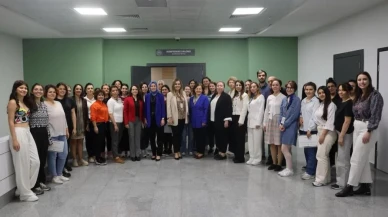 İzmir'de ebelerin normal doğum eğitimleri başladı: Sezaryen oranları düşecek mi?