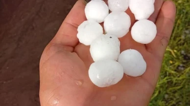 Şanlıurfa'da dolu ve hortum paniği: Tarım arazileri zarar gördü