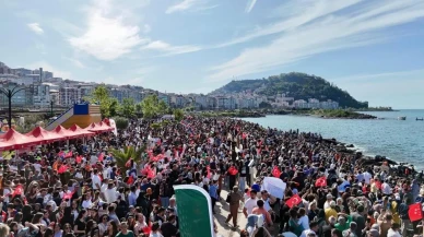 Giresun Aksu Festivali'nde SOLOTÜRK gösterisi nefes kesti