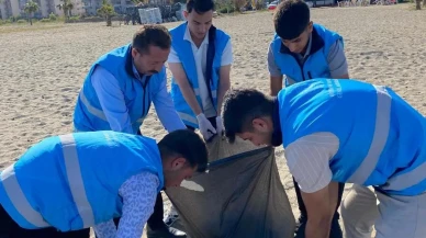 Anamurlu gençler sahil temizliği yaptı: Diyanet İşleri Başkanlığınca örnek çevre etkinliği yapıldı