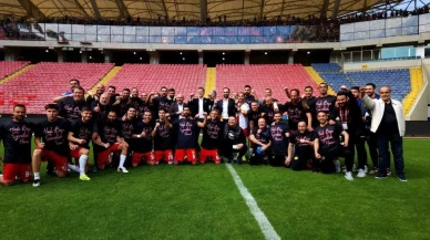 Milletvekili Hatipoğlu: "Tarih yazdınız, Eskişehirspor'um!"