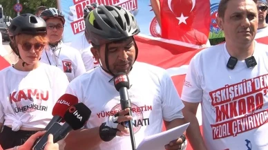 ÜNİPERSEN'den dikkat çeken eylem! 8. dönem toplu sözleşme talepleri için Ankara'ya bisikletle geldiler