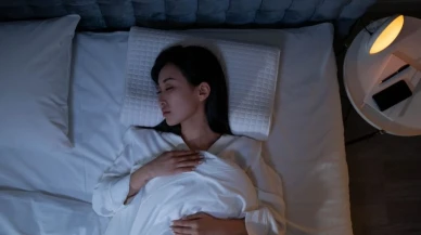 Defne yaprağıyla anksiyeteye veda: Huzurlu uykunun sırrı yastığınızın altında