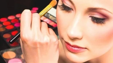 Göz sağlığınızı tehdit eden makyaj hatalarına dikkat! Alınması gereken önlemler