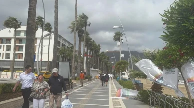 Marmaris'te rüzgar şiddetlendi: Gezi turları iptal