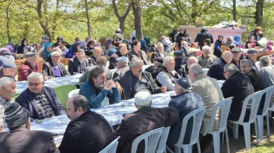 Alaçam'da geleneksel bolluk aşı etkinliği: Kapaklı Mahallesi'nde birlik ve beraberlik vurgusu