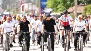 Köyüm Bisiklete Biniyor Şenliği’ne büyük katılım! Başkan Kotan, vatandaşlarla pedal çevirdi