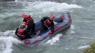 Yüksekova'da kaybolan İbrahim Necir Kom'un aranmasında çalışmalar sürüyor