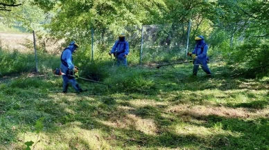 Körfez Belediyesi mezarlıkları Kurban Bayramına hazırlandı