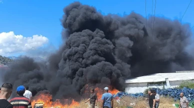 Mersin Bozyazı Tekmen Mahallesinde büyük yangın çıktı