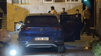 Fatihte araç içinde yolcu sürücüyü öldürdü