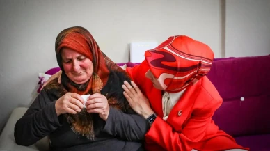 Bakan Göktaş Erzincanda şehit ailesini ziyaret etti