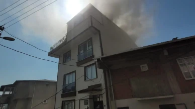 Gebze İstasyon Mahallesinde çatı yangını söndürüldü