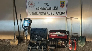 Manisa Akhisar ormanlık alanda kaçak kazıcılar yakalandı