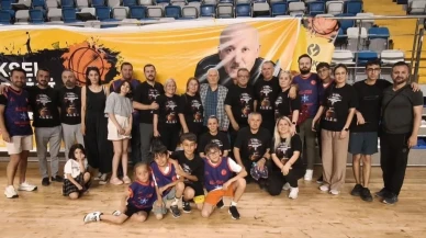 Malatya veteranları Nail Değirmenci için parkede buluştu