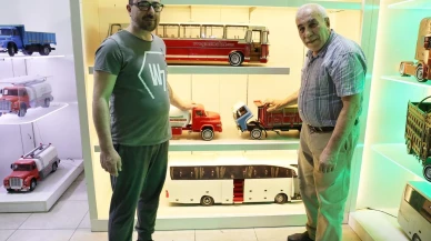 Baba oğul el yapımı maketleri dünyaya ulaştırıyor