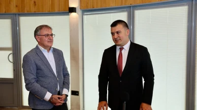 Kaymakam Dertlioğlu Hacılar halkından duygusal veda aldı