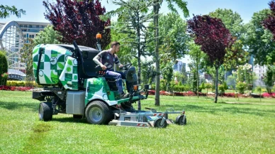 Bursa Büyükşehir Belediyesi parkları yaza hazır getiriyor