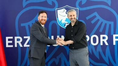 Serkan Özbalta Erzurumspor ile anlaşmayı imzaladı