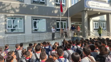 Sarıgöl Şehit Esin Akay Ortaokulu yeni binasına taşındı