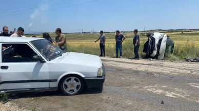 Uşakta cip ve otomobil çarpıştı beş yaralı kurtarıldı