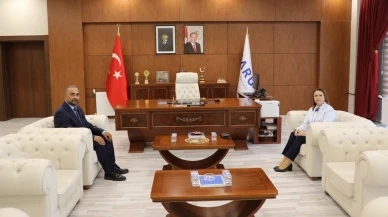 Vali Arslan Bartın Üniversitesinde Rektör Akkayayı ziyaret etti