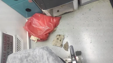 Diyarbakırda iki ambulans peş peşe saldırıya uğradı