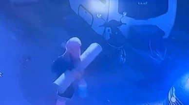 Elazığda kapı önündeki halıyı çöp sanıp aldı