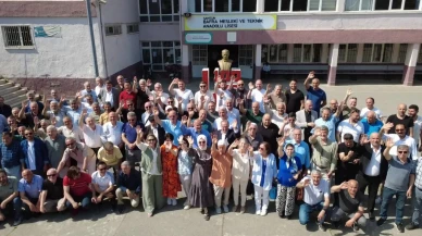 Bafra MTAL mezunları 50 yıl sonra buluştu
