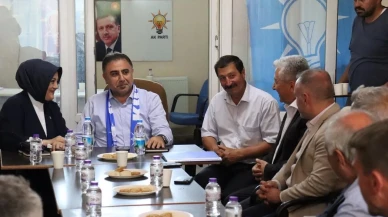 AK Parti Koordinatörü Mehmet Ali Okur Kütahyada buluştu