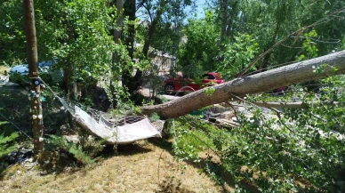 Malatya Darende ilçesinde şiddetli fırtına etkili oldu