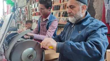 Konyalı bıçak ustaları Kurban Bayramı için hazırlanıyor