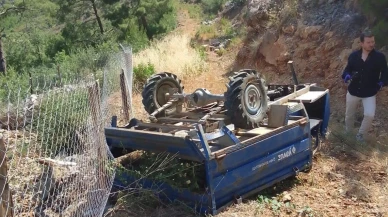 Gazipaşada pat pat devrildi beş kişi yaralandı