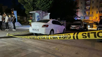 Park halindeki otomobil Bursa Nilüfer ilçesinde kurşunlandı