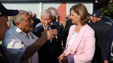 Başkan Ünlüce şehit ve gazi babalarıyla buluştu