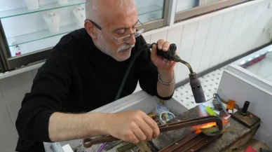 Bayburt gümüş ustası Aziz Kantar sanatını yaşatıyor