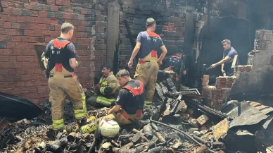 Trafoya çarpan kuş Manisa Kulada yangına neden oldu