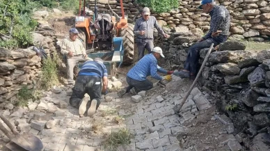 Yenipazar Belediyesi tüm mahallelerde yolları yeniliyor